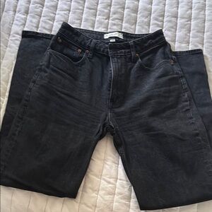 Abercrombie & Fitch - The 90’s Relaxed Jean High Rise